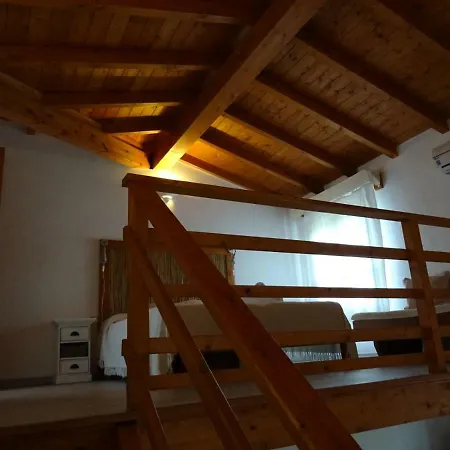 Farm stay Agriturismo Camboni